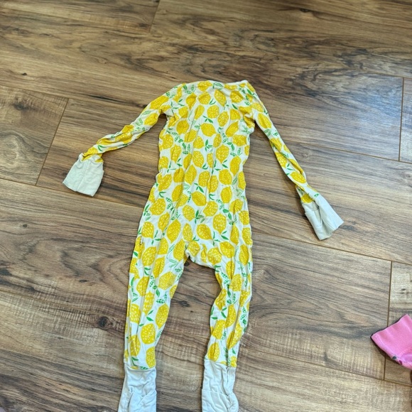 Little Sleepies Lemon Print Bamboo Zippy Onesie - Picture 3 of 6